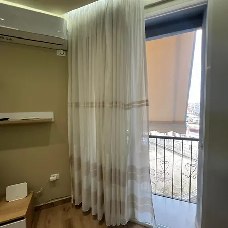 아파트 Condor Center Luxury 티라나
