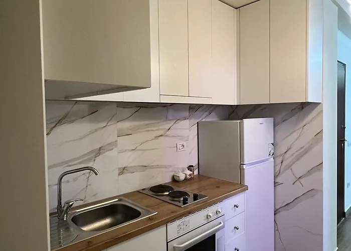 Condor Center Luxury Tirana