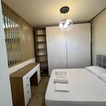 Condor Center Luxury *